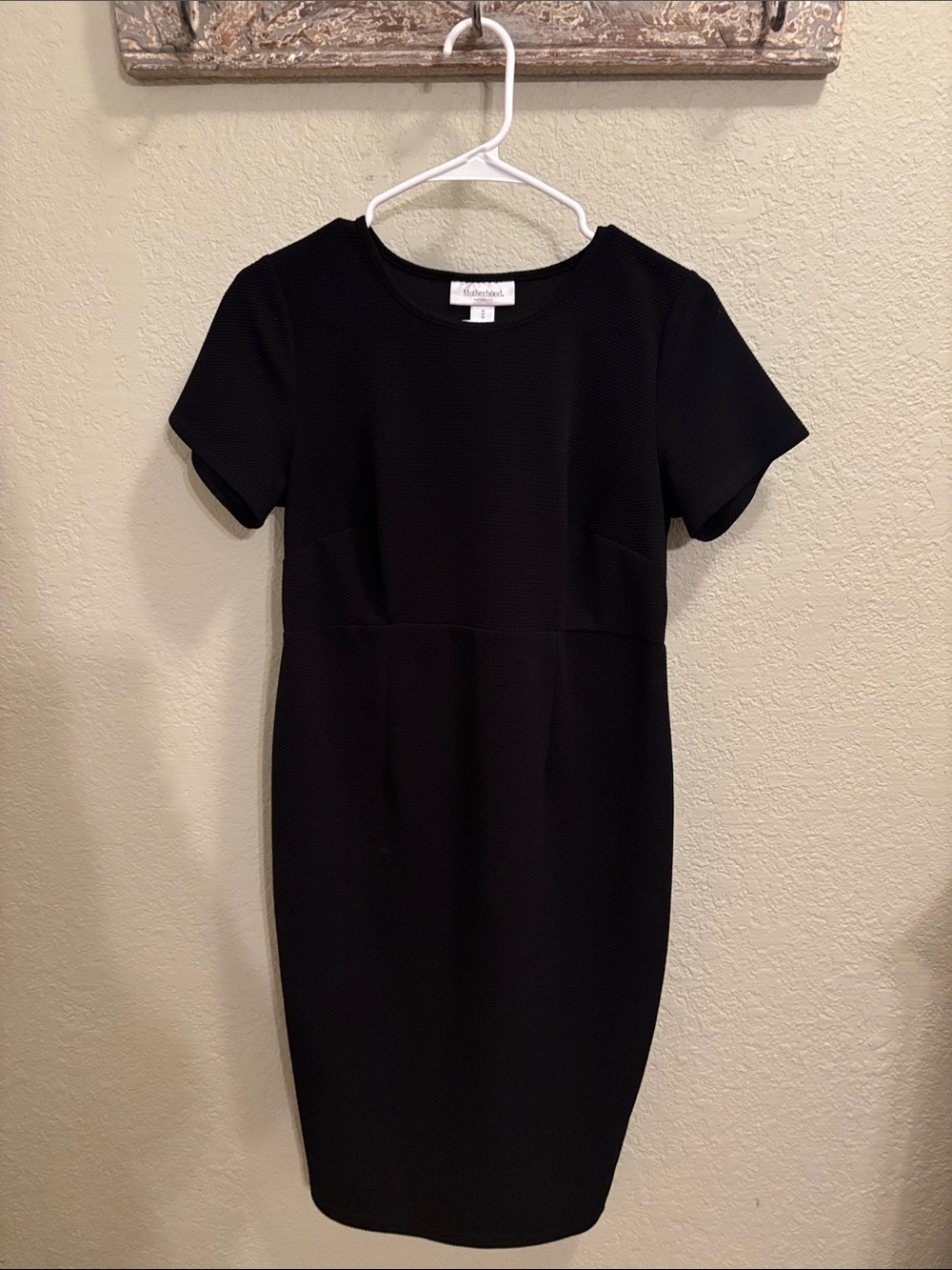 Motherhood Maternity Black Short Sleeve Sheath Dress